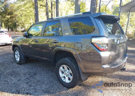 2023 Toyota 4Runner Sr5 из США, поврежденный, VIN JTEMU5JR2P6111927